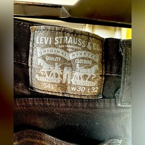 Black Levi’s 541 jeans 30 x 32